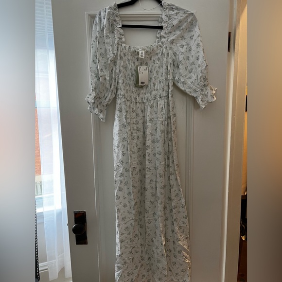 NWT H&M floral puff-sleeved dress size XS - Picture 2 of 3